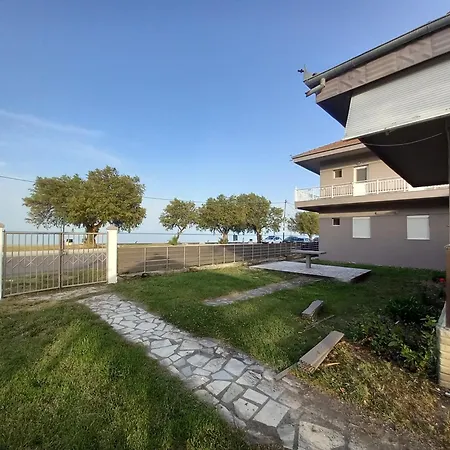 Basilio's Aparthotel