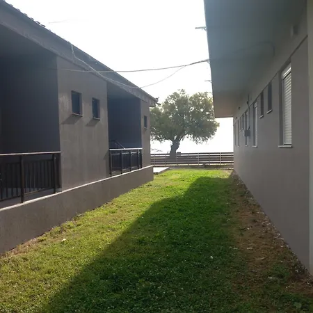 Appart hôtel Basilio's Leptokaryá