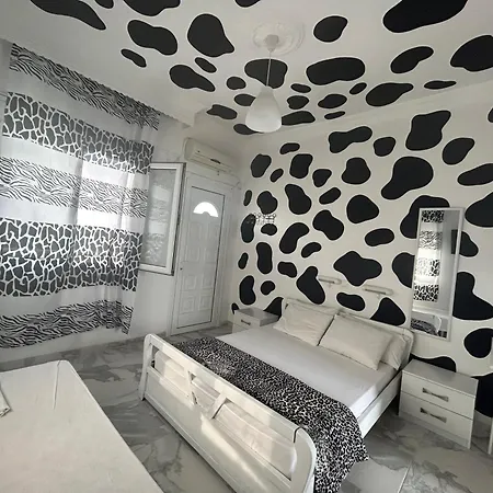 Basilio's Aparthotel *